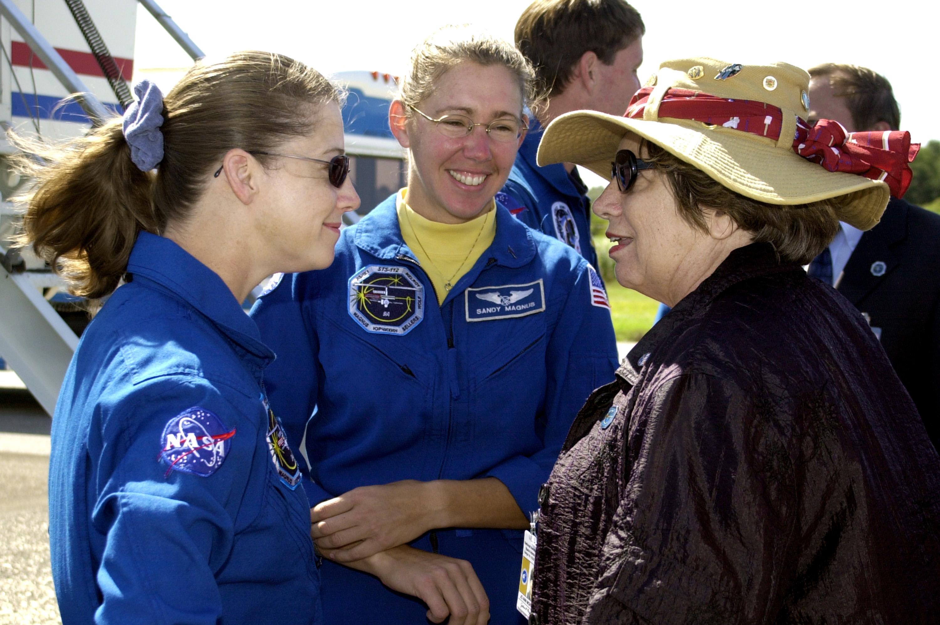 JoAnn H. Morgan, official NASA portrait