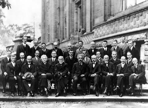 The 1927 Solvay Conference — Einstein, Curie, Bohr, Heisenberg, Schrödinger, Dirac and twenty-three others in one photograph. Seventeen of the twenty-nine would win or had won Nobel Prizes. It is arguably the most intelligent photograph ever taken (Benjamin Couprie, public domain).