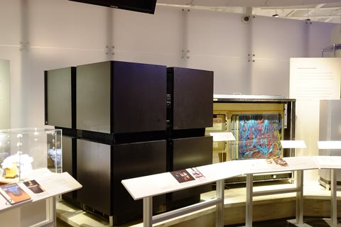The Connection Machine CM-1 — the 65,000-processor cube of blinking red lights for which Kanerva's memory was designed. NASA Ames housed one of the first (leighklotz, CC BY 2.0).